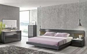 Braga 5PC Bedroom Set Grey Lacquer J&M Furniture - Picture 1 of 8