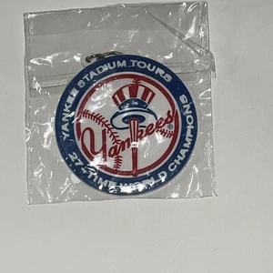 Yankee Stadium Tours Collectible Keychain - Picture 1 of 5