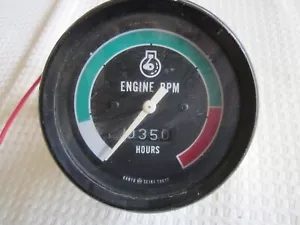 Komatsu 24 Volt Engine RPM Gauge Kanto Seiki Tokyo - Picture 1 of 2