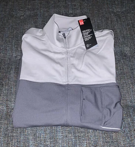 Neu mit Etikett Under Armour Trainingsjacke mit durchgehendem Reißverschluss Herren Größe Large grau weiß VV3 - Bild 1 von 8