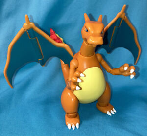 Pokemon Select Charizard Action Figure Super Articulated 6"