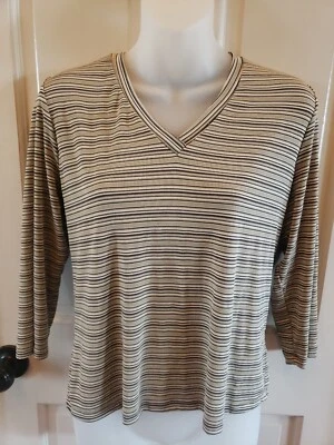 Blusa VINTAGE Moda Inseto Tamanho XL V Decote 3/4 Manga Listra Oliva Elástica  - Imagem 1 de 4