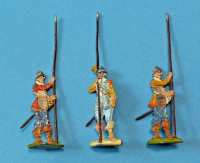 Plats d'étain - Zinnfiguren - Flat Tin : 3 piquiers Louis XIII - Photo 1/2