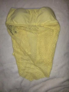 Mossimo Woman's Bikini Top M - Picture 1 of 3