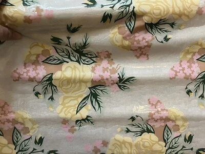 Forro de cajón perfumado de colección Karen Carson Creations Polyfab Gardenia blanco floral Foto 1 de 4