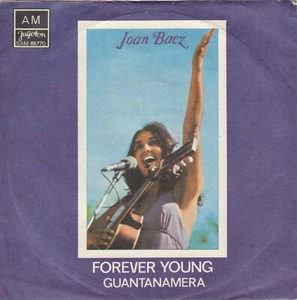 JOAN BAEZ FOREVER YOUNG (BOB DYLAN) / GUANTANAMERA 1974 RECORD YUGOSLAVIA 7" PS - Picture 1 of 4