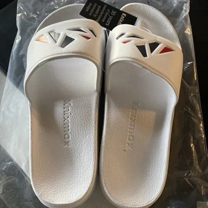Men's Sz 10 Non-Slip Lightweight Open-Toe Sandals Beach Slippers Bathroom Slides - Picture 1 of 12