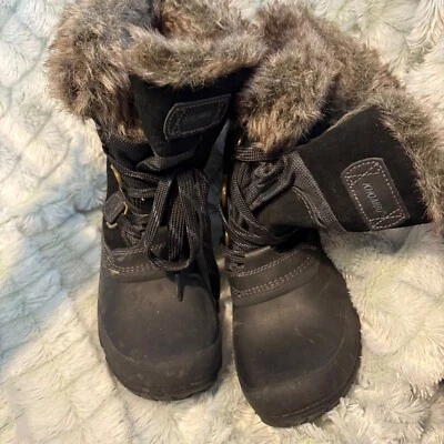 KHOMBU Slope Black Suede Leather Faux Fur Lined Ankle Boots Womens Size 8 M - Image 1 of 4