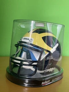 AMERICAN FOOTBALL Michigan WOLVERINES Helmet SCHUTT Box OVP Bowl USA Super NFL 1 - Bild 1 von 8