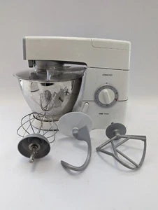 Kenwood Chef Classic KM330 Stand Mixer & Accessories D28 W518 - Picture 1 of 14