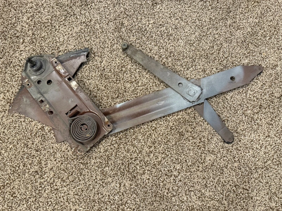 1970 - 1973 Chevrolet Camaro PASSENGER side door DELUXE TYPE LT Window Regulator - Image 1 of 3