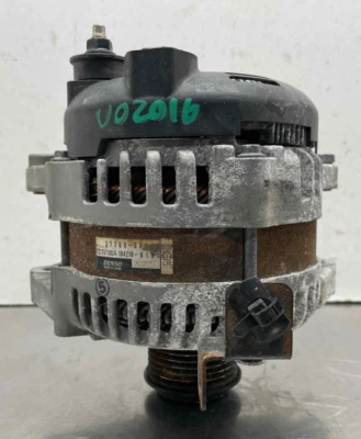 Hyundai Equus 2015 conjunto de alternador 5,0 L 37300-3F020 13,5 V 180 A Denso 50 k 16 Foto 1 de 4