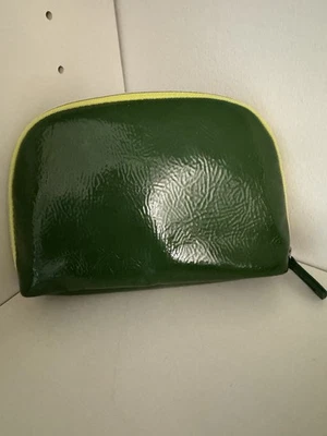 Bolsa de viagem cosmética maquiagem verde La Mer - Imagem 1 de 2