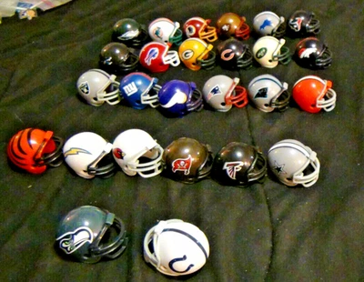 NFL Mini Gumball Vending Machine Football Plastic Helmets Pick your team! 2" - Image 1 of 4