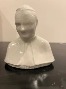 Pope John Paul II Bust- Catholic. Papacy. Poland. - Picture 1 of 8