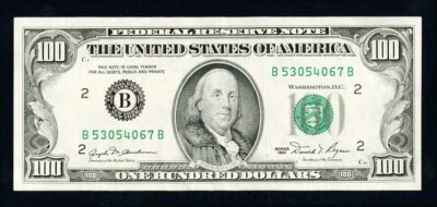1981 $100 BILL NEW YORK FEDERAL RESERVE BANK EVEN EDGES HIGH QUALITY NOTE - Image 1 of 2