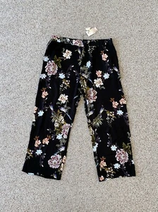 NWT! JOHNNY WAS Size XL Black Floral Straight Leg Pull-On Pajama Pants Women's - Picture 1 of 9