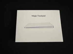 Apple Magic TrackPad White Multi-Touch Surface USB-C A3120 MXK93AM/A - Picture 1 of 4