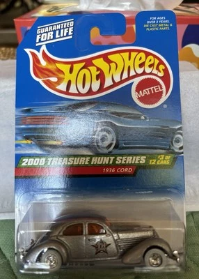 HOT WHEELS 2000 #051 TREASURE HUNT SILVER 1936 CORD WHITEWALL REAL RIDERS - Image 1 of 3