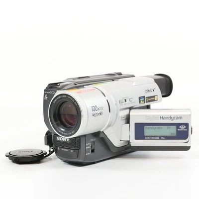 Sony DCR-TRV320E Camcorder Digital 8 / HI8 / 8MM Video-8 Tape Video Camera 8MM  - Image 1 of 4