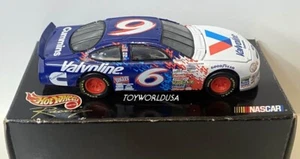 Hot Wheels Racing Crew's Choice Ford Taurus #6 Cummins Valvoline Mark Martin - Picture 1 of 4