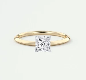 0.90 Ct Princess E/VVS Lab Created Grown Diamond Engagement Ring 14K Yellow Gold - Picture 1 of 1