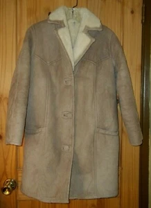 Eddie Bauer Camel Colored Shearling Coat, Womens 10 - Picture 1 of 9