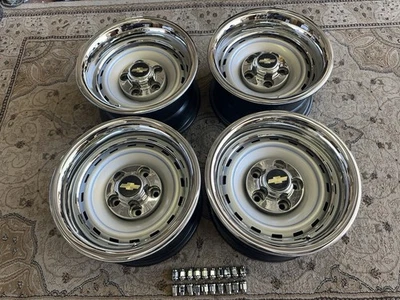 Camión Chevy C10 1971-87 5 en 5 15x8 GM camión original Rallys GM tapas anillos de reproducción Foto 1 de 4