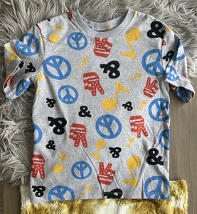 Junk Food x Lyric Culture Limited Collab Youth Tee Size Small “Love Songs” Peace - Picture 1 of 15