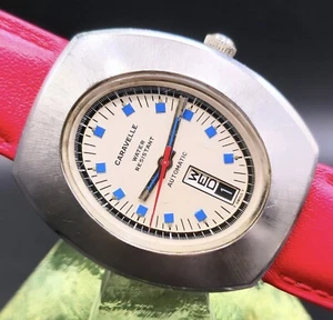 Vintage CARAVELLE 1970's Automatic Retro Day/Date Men's Watch W/ Superb Design ! - Picture 1 of 3
