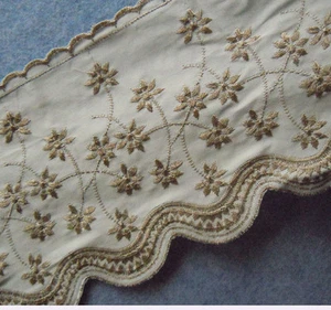 4 Yards 5'' Wide Beige Cotton Blend Febric/Embroidered Light Brown Flower b0054 - Picture 1 of 2
