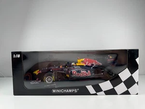 Minichamps S. Vettel Red Bull Racing Renault RB7 Formula 1 F1 1/18 Diecast - Picture 1 of 8