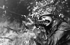WW2 Photo German paratrooper with an FG 42 France - summer 1944 #620