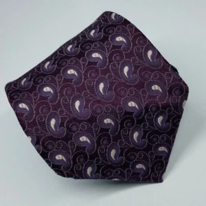 Hart Schaffner Marx Silk Tie Purple Paisley Men Necktie 58.5 x 3.5 - Picture 1 of 4
