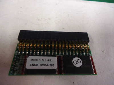 SLFDM40LPV512H, Simple Tech, 512MB 40PIN Flash Disk Module Vert., BRAND NEW! - Image 1 of 4