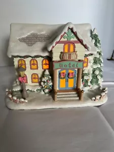 Momenti Preziosi Villaggio Biancospino Natale DOLCI SOGNI HOTEL Illumina Casa - Foto 1 di 5