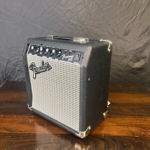 Fender Frontman 10G Black Guitar Amplifier. Great for beginners and advanced