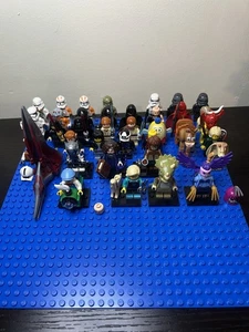 Lego minifigure Haul - Picture 1 of 6