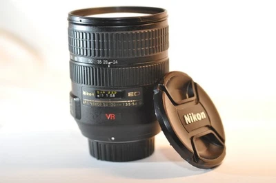 Nikon ED AF-S Nikkor 24-120mm f/3.5-5.6 G VR FX lens NICE for F100 D850 D780 Z7 - Image 1 of 4