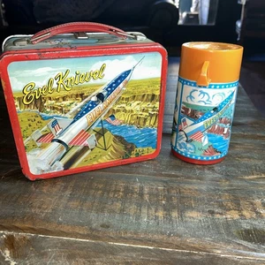 EVEL KNIEVEL 1974 Vintage Metal Lunchbox & Thermos: Motorcycle Daredevil - Picture 1 of 19