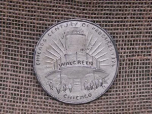 1934 CHICAGO WORLD'S FAIR WALGREENS FEDERATION BUILDING LARGE MEDALLION - Picture 1 of 8
