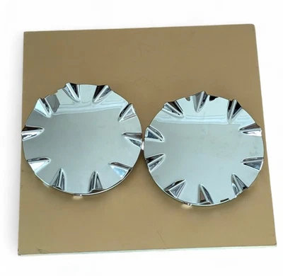 NEW Chevrolet SSR 03-06 OEM Center Caps *FRONT Chrome Finish Set of 2 (SKU0035)  Foto 1 de 4