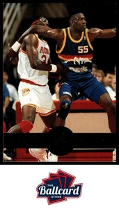 1993-94 SkyBox Premium #SS4 Hakeem Olajuwon / Dikembe Mutombo Showdown Series - Picture 1 of 2