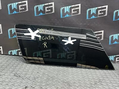 OEM 2017-2018 GMC ACADIA PASSENGER RIGHT SIDE QUARTER WINDOW GLASS VIN Z SOLAR - Image 1 of 4