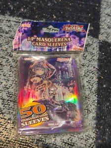 YuGIOh Konami Masquerena TCG CCG Karte x50 Sleeves Holo Protektoren Charity DS73 - Bild 1 von 2