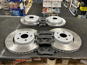 PASTILLAS DELANTERAS TRASERAS PARA JEEP GRAND CHEROKEE 3.0 CRD PERFORADAS RANURADAS - Imagen 1 de 3