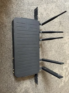 Wireless Router Cradlepoint E3000 Used - Picture 1 of 3