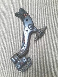 HONDA CR-V MK4 1.6 FRONT WISHBONE PASSENGER SIDE 2016 - Picture 1 of 11