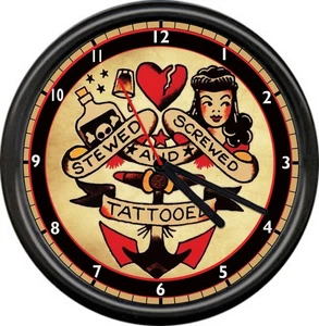 Sailor Jerry Tattoo Salon geschmort verschraubt tätowiert Herz Anker Schild Wanduhr - Bild 1 von 1
