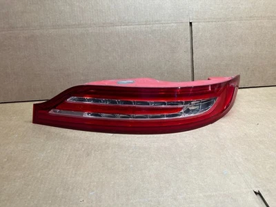 OEM 2015 2016 2017 2018 2019 LINCOLN MKC LED LUZ TRASERA LADO DERECHO ¡BONITO!! Foto 1 de 4